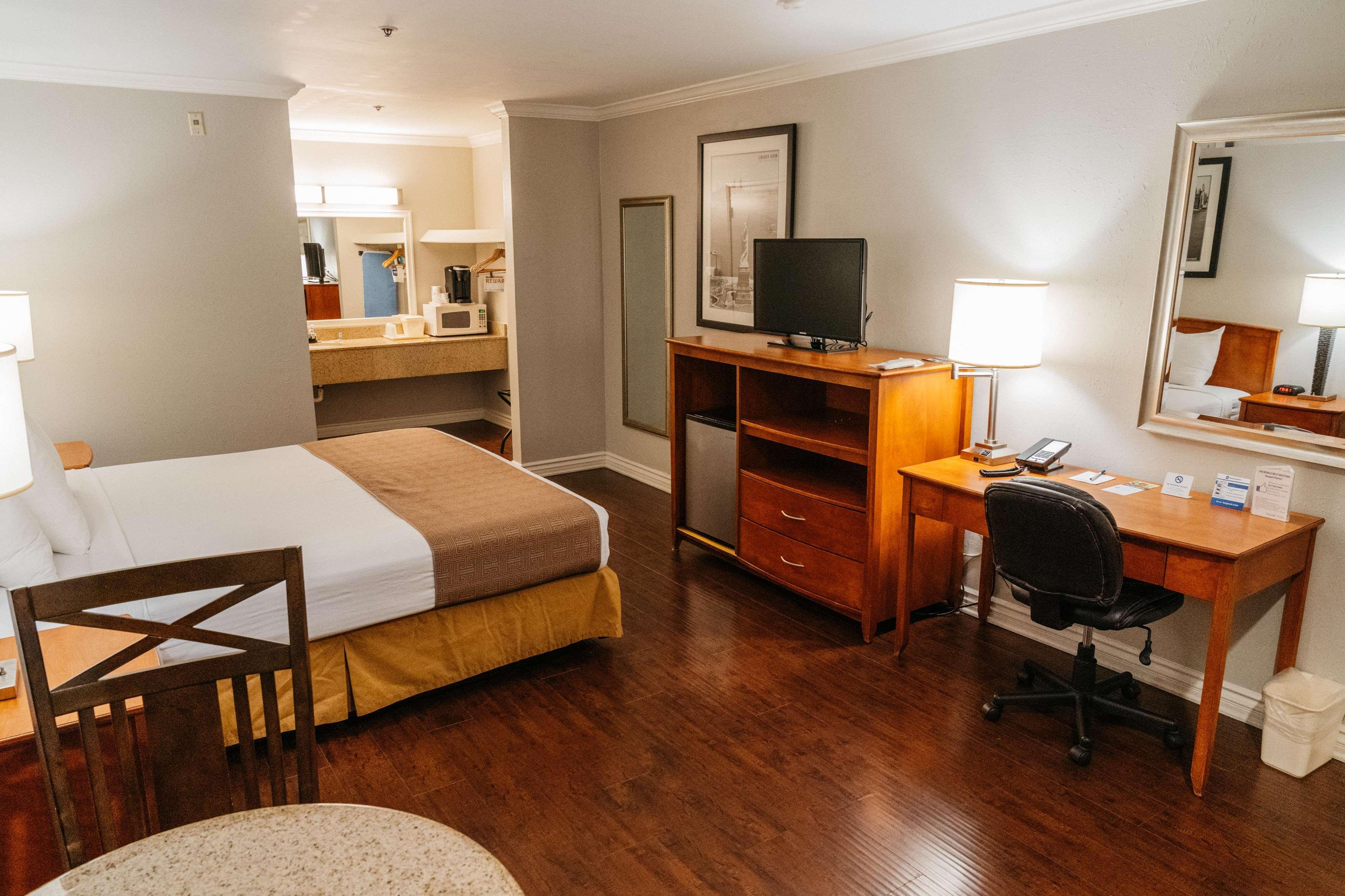 Best Western Palm Garden Inn Westminster Dış mekan fotoğraf